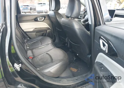 2022 Jeep Compass Limited 4X4 from USA, damaged, VIN 3C4NJDCB4NT230769